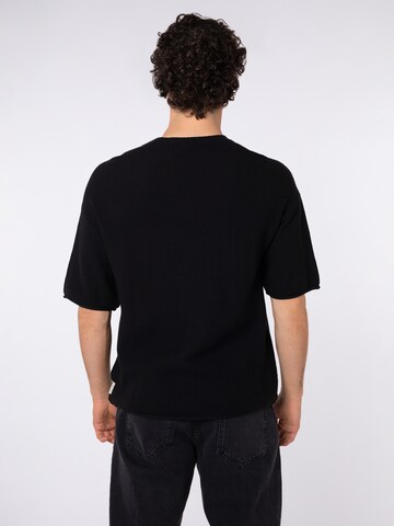 Sublevel Sweater in Black