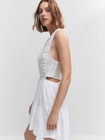MANGO Letní šaty 'Blake' – bílá