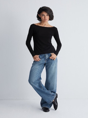 SILK & CASHMERE Blouse in Zwart