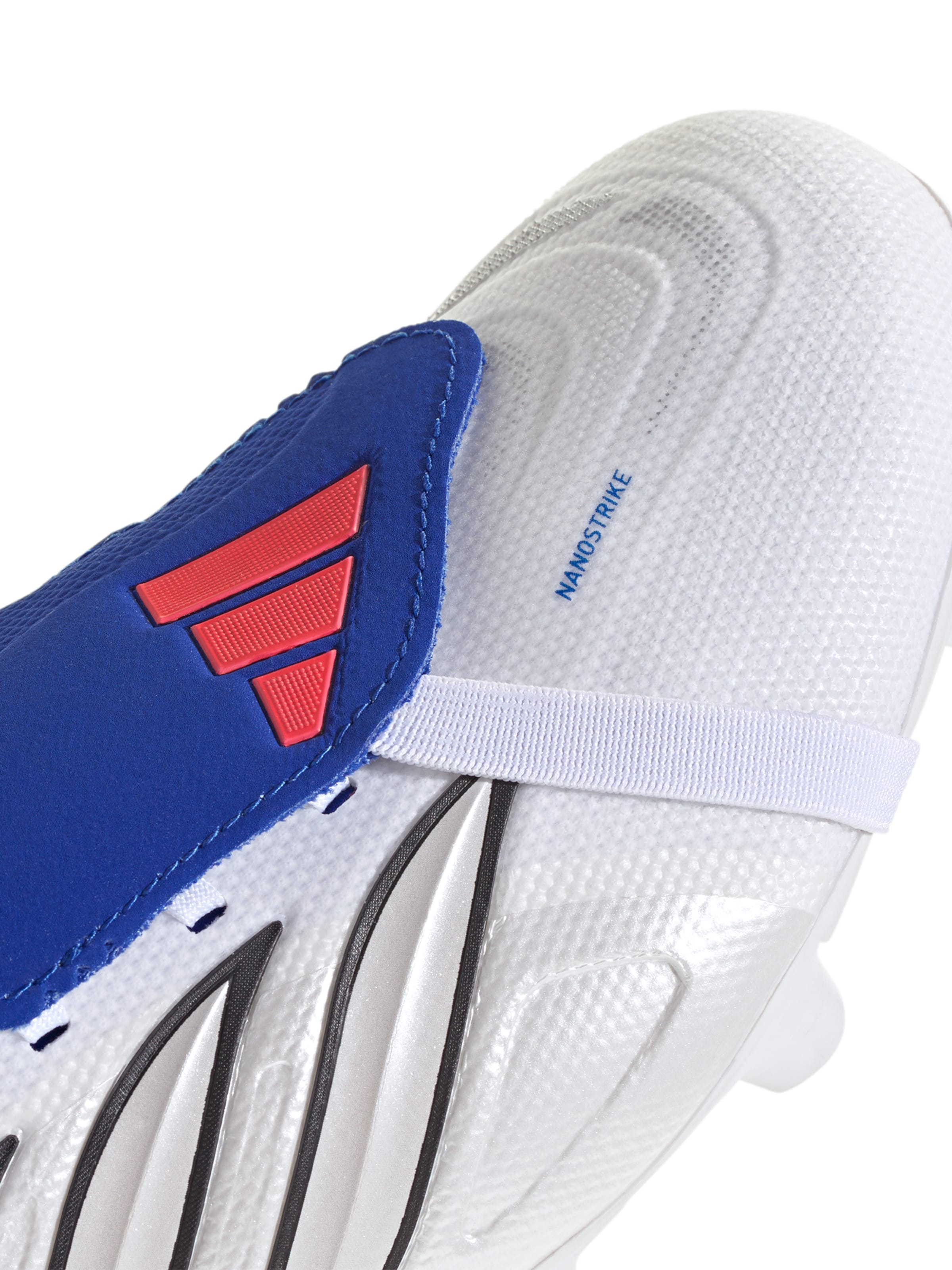 ADIDAS PERFORMANCE Обувь для футбола 'PREDATOR LEAGUE' в Белый