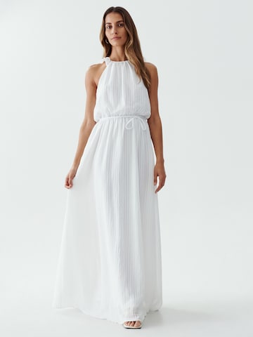 The Fated Вечерна рокля 'CORETTA' в бяло: отпред