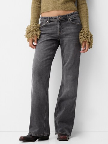 Bootcut Jean Bershka en gris : devant