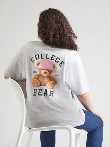 ONLY Carmakoma - Camisa em cinzento: frente