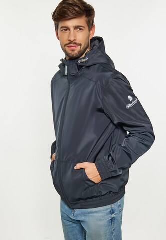 Schmuddelwedda Performance Jacket in Black: front