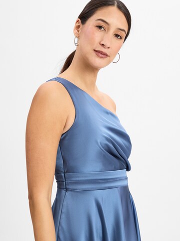 Marie Lund Cocktail dress in Blue