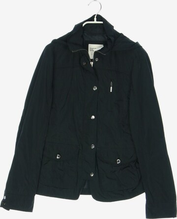 ESPRIT Jacket & Coat in XS in Black: front