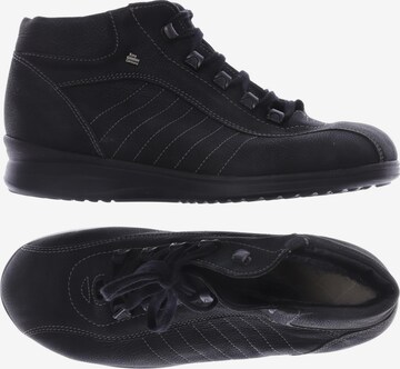Finn Comfort Sneakers & Trainers in 39,5 in Black: front