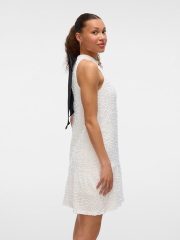 Robe 'VMAmelia' VERO MODA en blanc