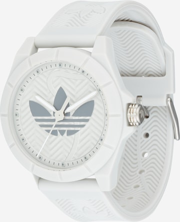 ADIDAS ORIGINALS Analoog horloge 'PROJECT FOUR' in Grijs: voorkant
