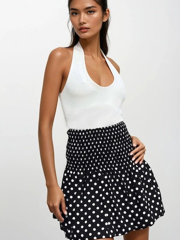 melns Trend Alaçatı Stili Svārki: no priekšpuses