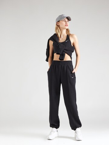 Nike SportswearTapered Hlače - crna boja