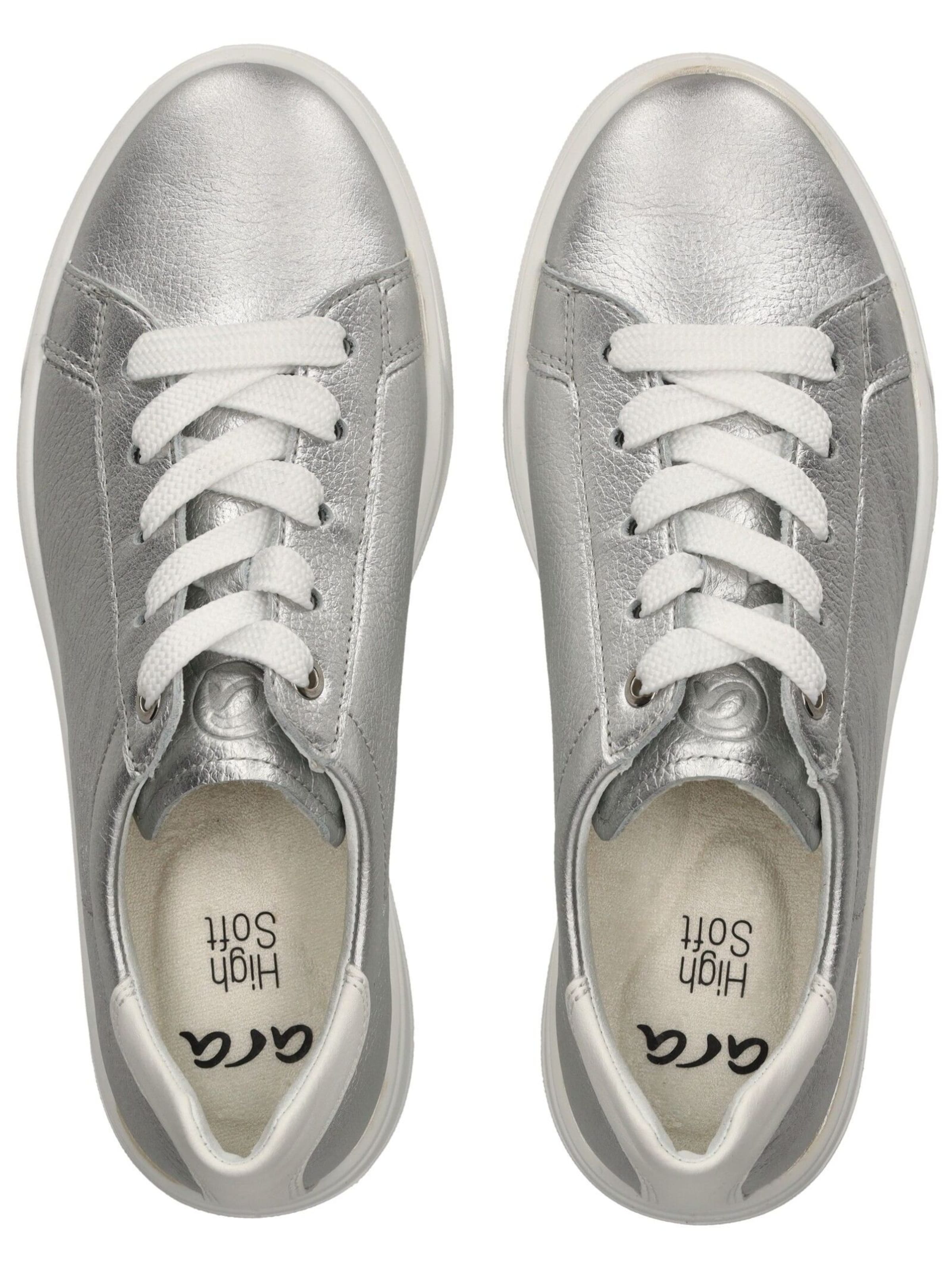 ARA Sneakers in Silver