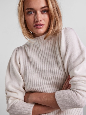 PIECES Sweater 'Ana' in White