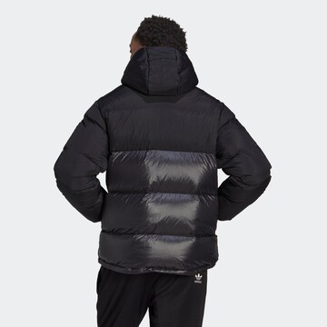 ADIDAS ORIGINALS Zimní bunda 'Down Regen ' – černá