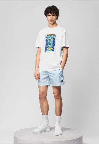 Weekend Offender T-Shirt 'Laces' in Weiß