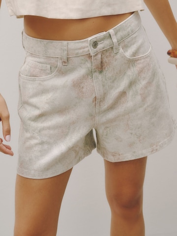 Next Wide Leg Shorts in Grau