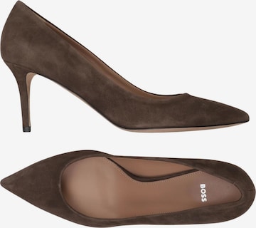 BOSS Black Pumps 40 in Braun: Vorderseite