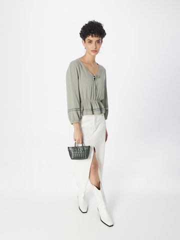 ABOUT YOU Blouse 'Jolin' in Green