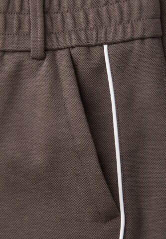 STREET ONE Slim fit Pants in Brown