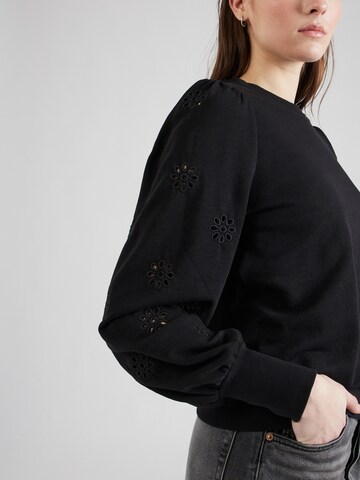 ONLY Sweatshirt 'ONLFemme' in Schwarz