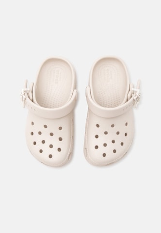 Crocs - Sandalias 'Classic' en marrón