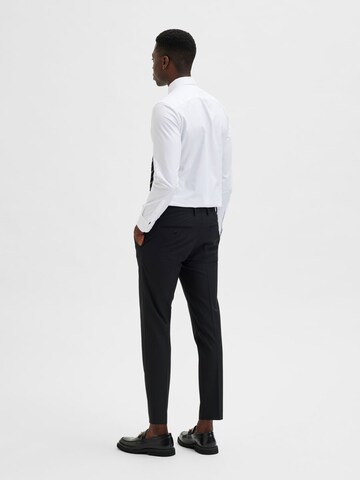 Coupe slim Pantalon chino 'Josh' SELECTED HOMME en noir