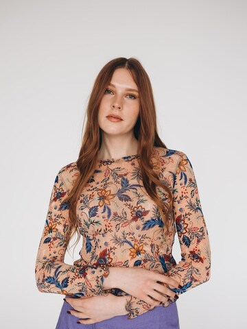 RADADA Top 'Tulle Mesh' in Beige