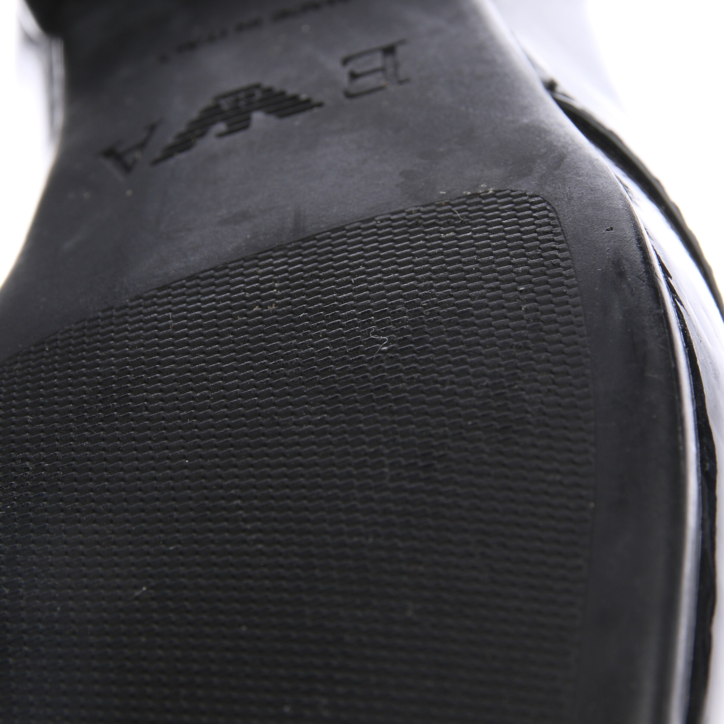 Emporio Armani Flats & Loafers in 37 in Black