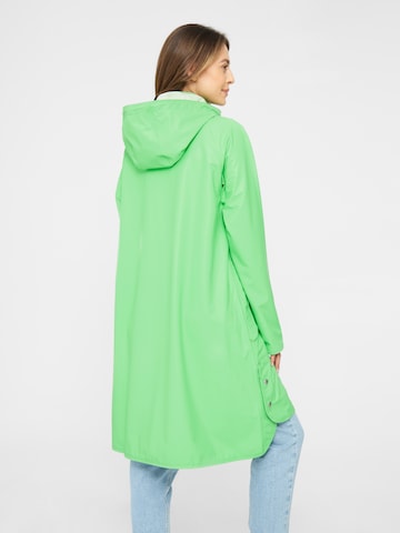 ILSE JACOBSEN Raincoat in Green