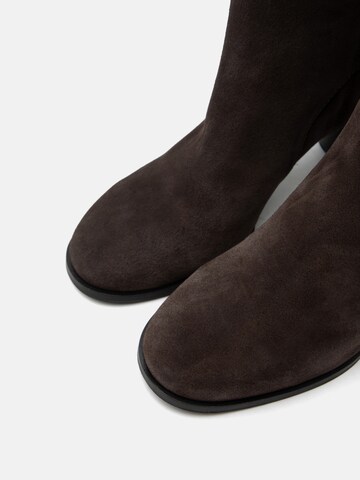 BOSS - Bota 'Ninah' em castanho
