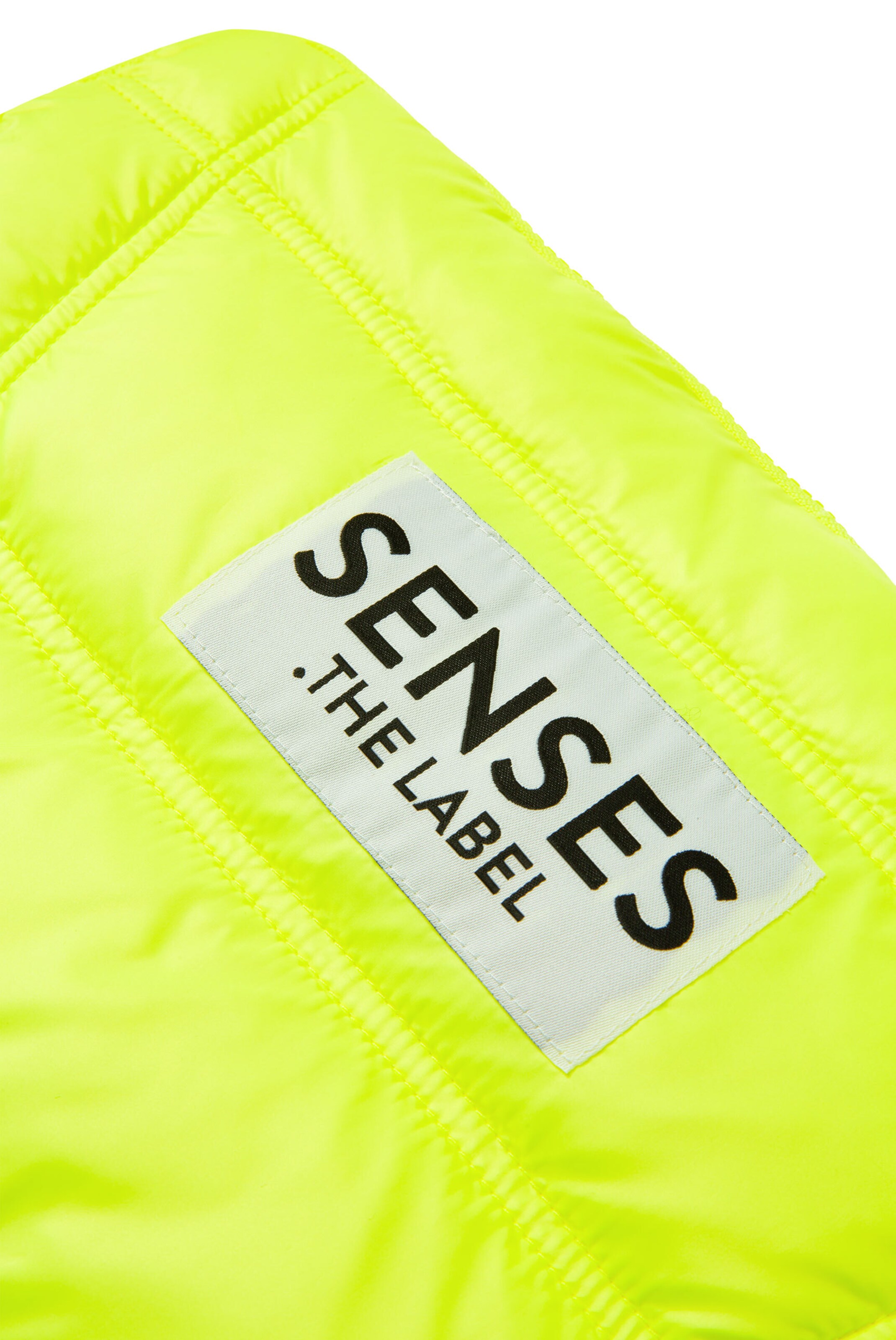 SENSES.THE LABEL Puffer Tablet Case in Grün
