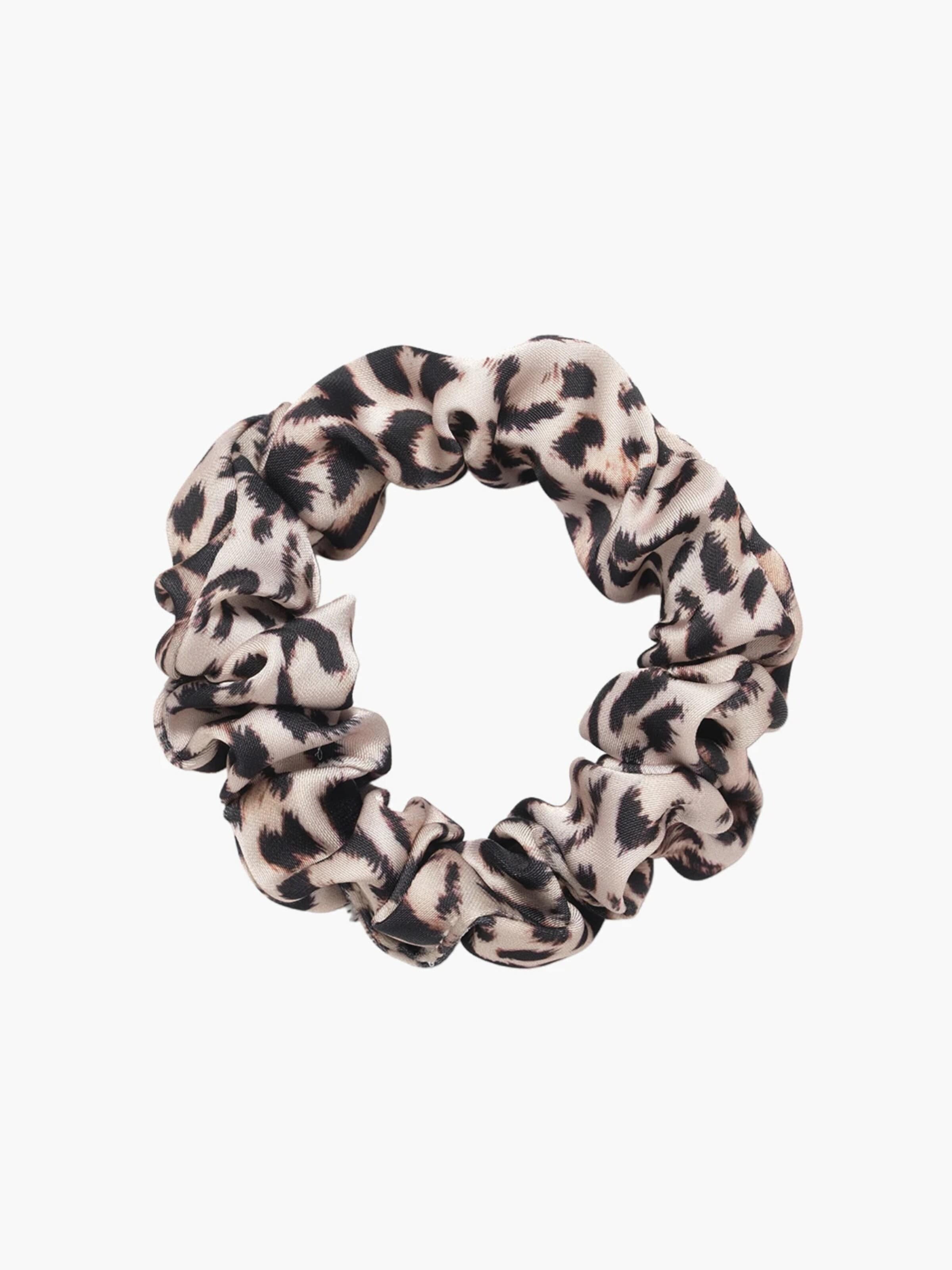 cfab (formerly creamy fabrics) Hårsmycke 'Alltags Scrunchies | 5er Pack' i svart
