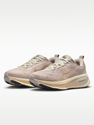 NIKE Running Shoes 'Vomero 18' in Beige