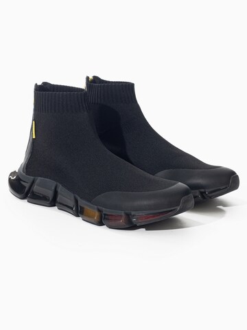 Spyder - Sapatilhas slip-on 'Neon' em preto