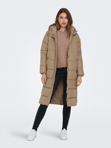 ONLY Winter Coat 'CAMMIE' in Brown