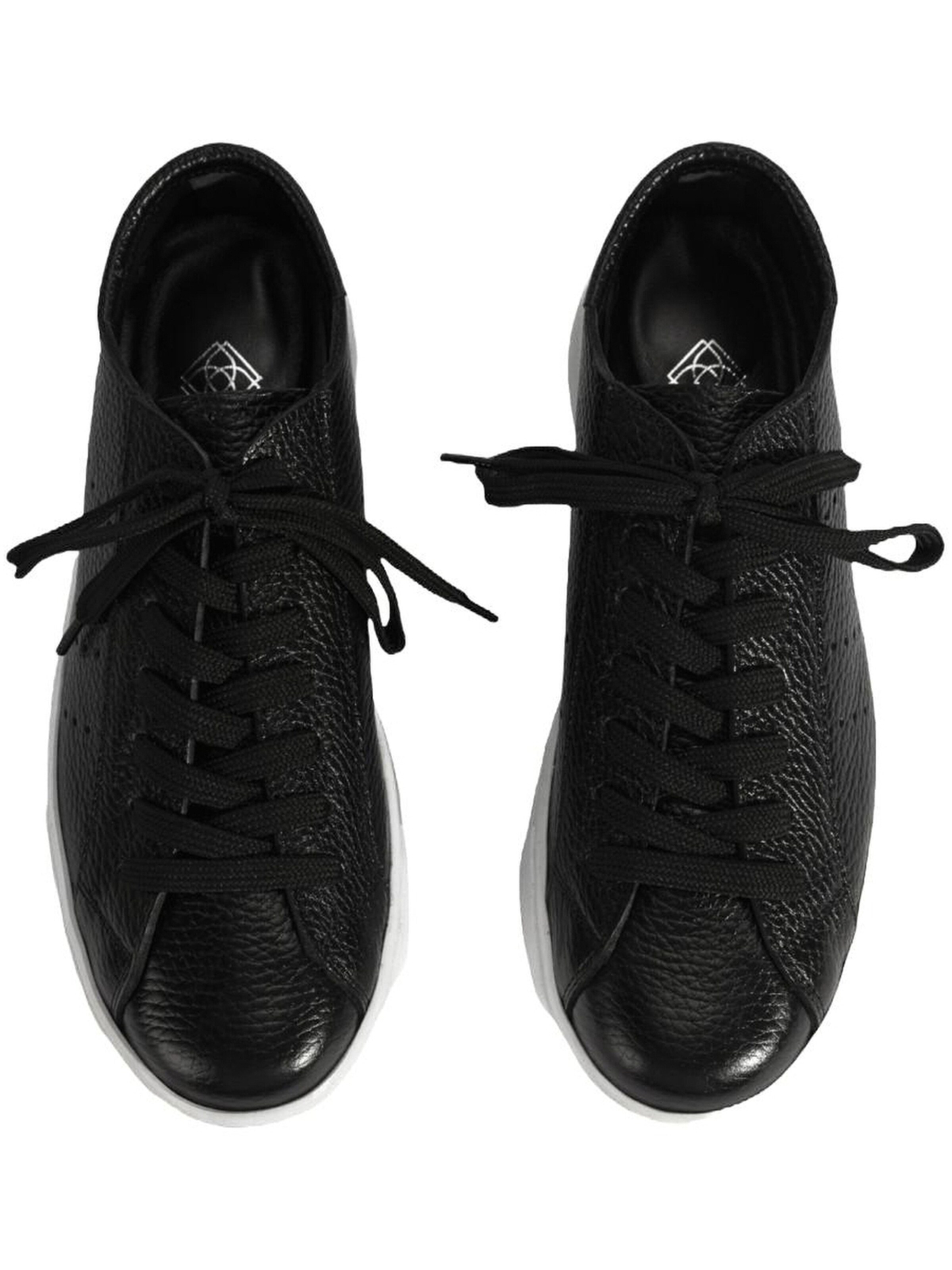 Desa Sneaker low‌‌‌‌‌‌‌‌‌‌ in Schwarz