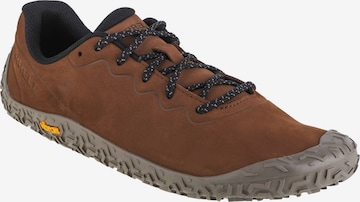 Chaussure de course 'Vapor 6' MERRELL en marron : devant
