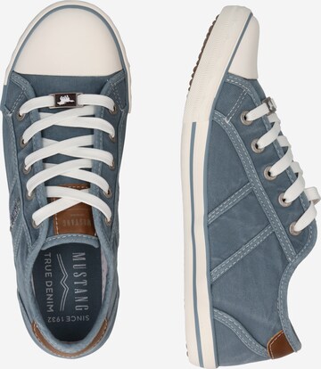 MUSTANG Sneaker in Blau