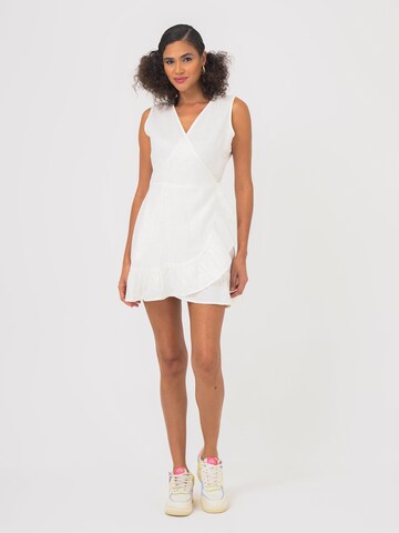 FRESHLIONS Kleid 'Mailinda' in Weiß