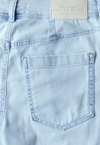STREET ONE Loosefit Jeans in Blau