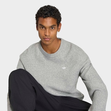 ADIDAS ORIGINALS Pullover 'Trefoil Essentials' in Grau