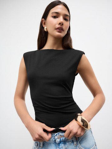 Next Top in Black: front