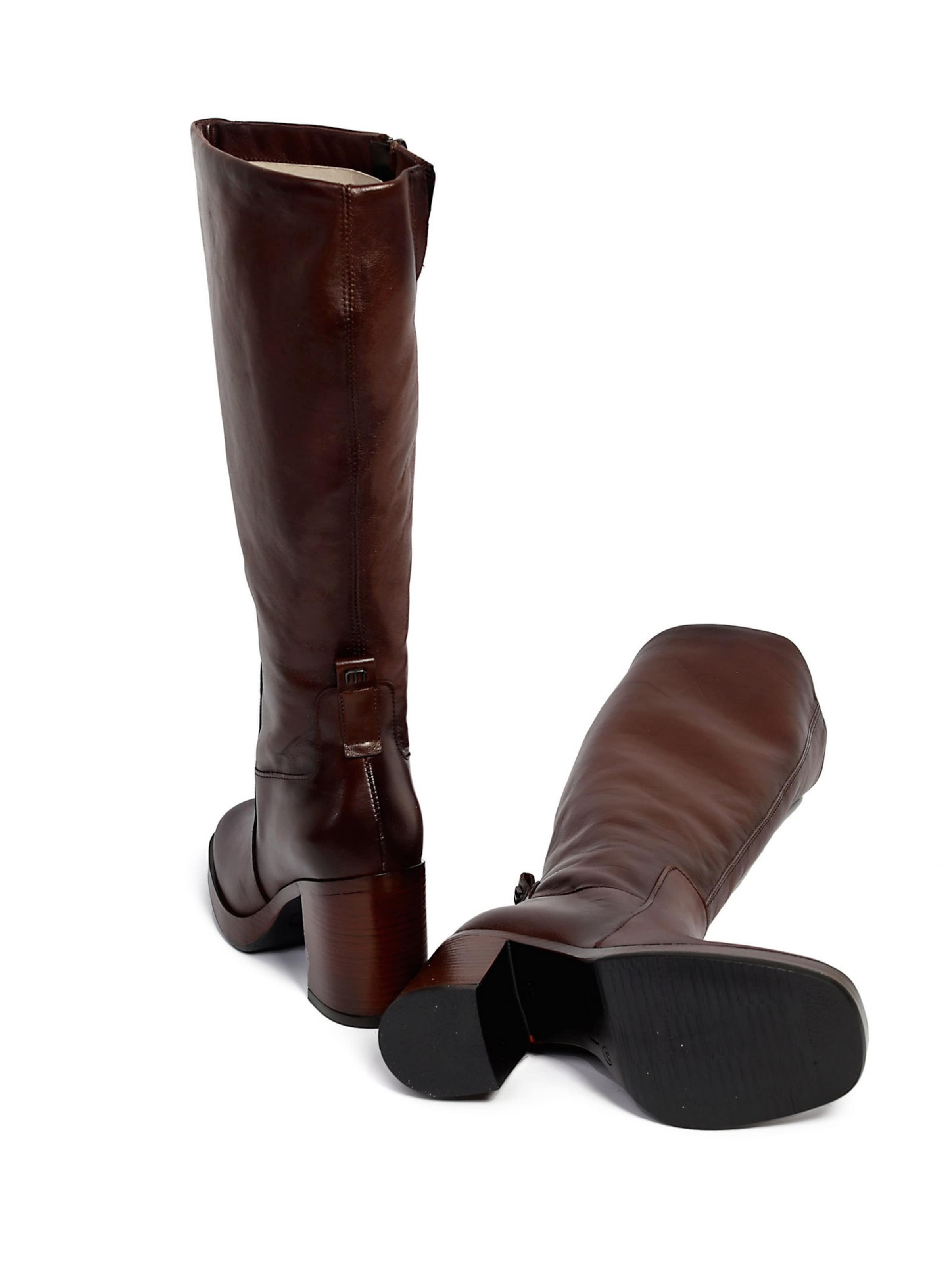 MJUS Boots 'Maven' in Bruin