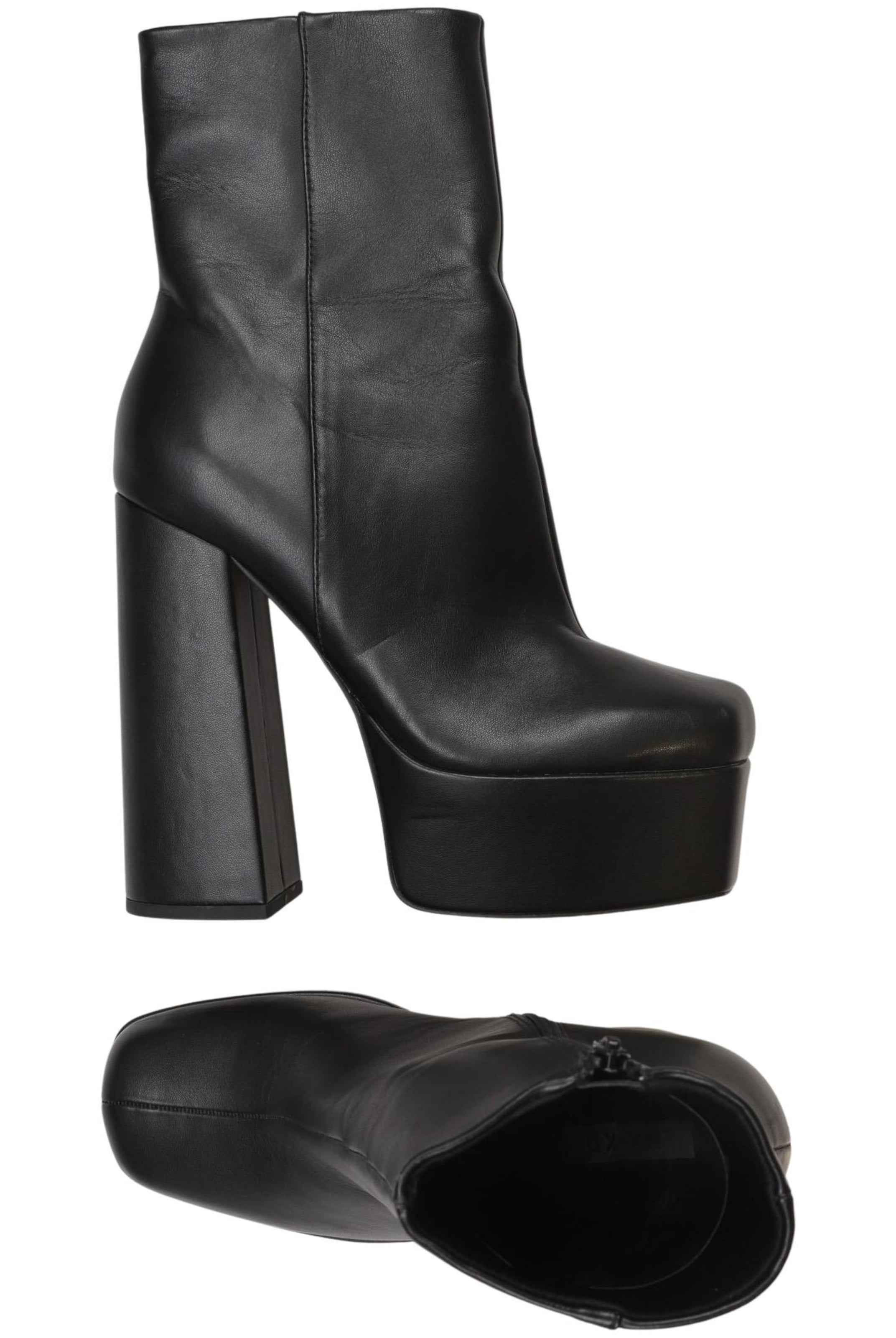 NA-KD Dress Boots in 40 in Black: front