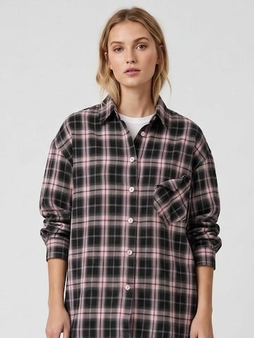 Opal Studio Paita ' Kammie Tartan ' värissä vaaleanpunainen: etupuoli
