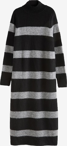 Next Úpletové šaty – černá: přední strana