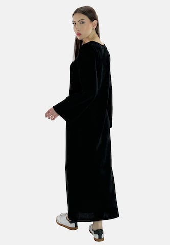 Abito 'Abaya' di Elara in nero