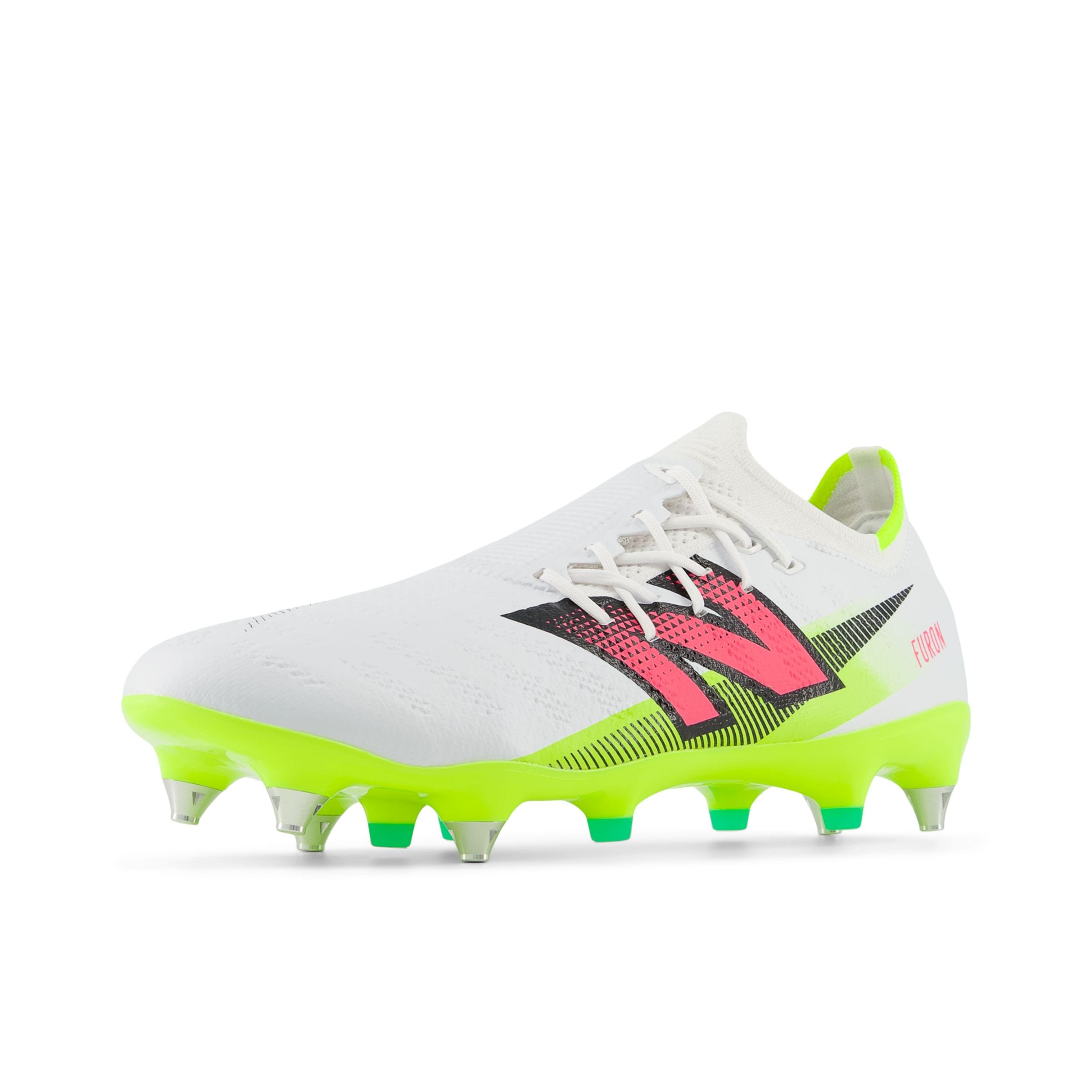 new balance Chaussure de foot 'Furon 7+ Pro' en vert gazon / rose / noir / blanc, Vue avec produit