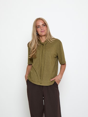 minus - Top 'Ovida' em verde: frente