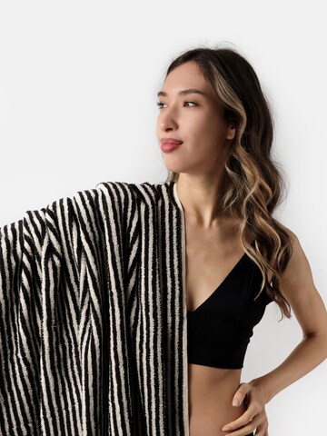 MARSIKOH Beach Towel 'PomPom' in Black